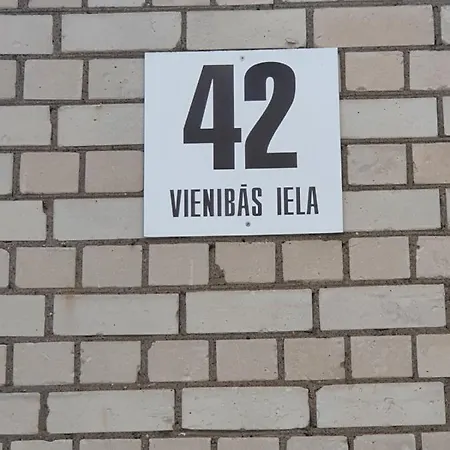 Erfolg 7 *